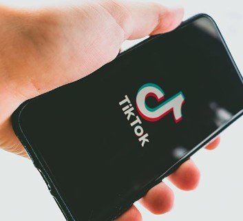 Arti Takedown di TikTok Arti Takedown di TikTok